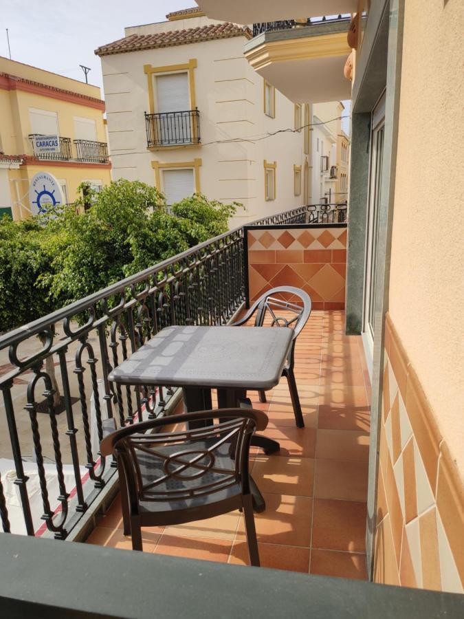Apartamentos Leonor Carihuela Τορρεμολίνος Εξωτερικό φωτογραφία
