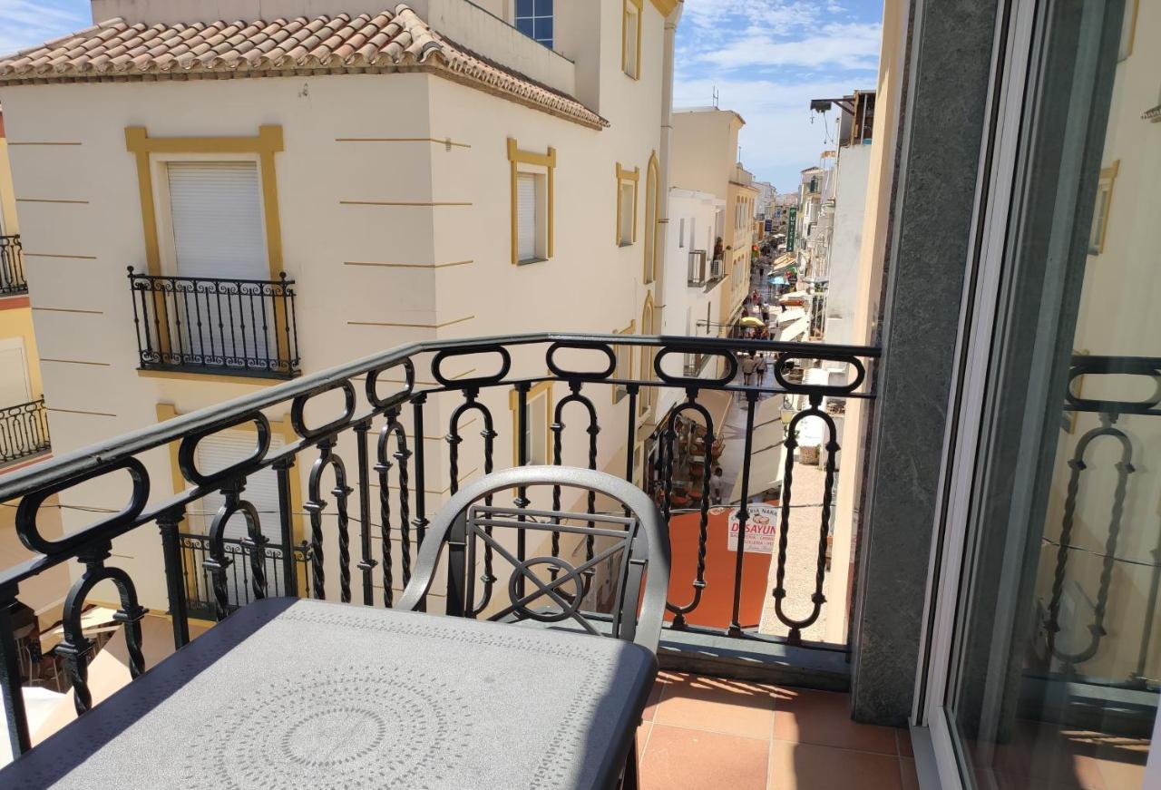 Apartamentos Leonor Carihuela Τορρεμολίνος Εξωτερικό φωτογραφία