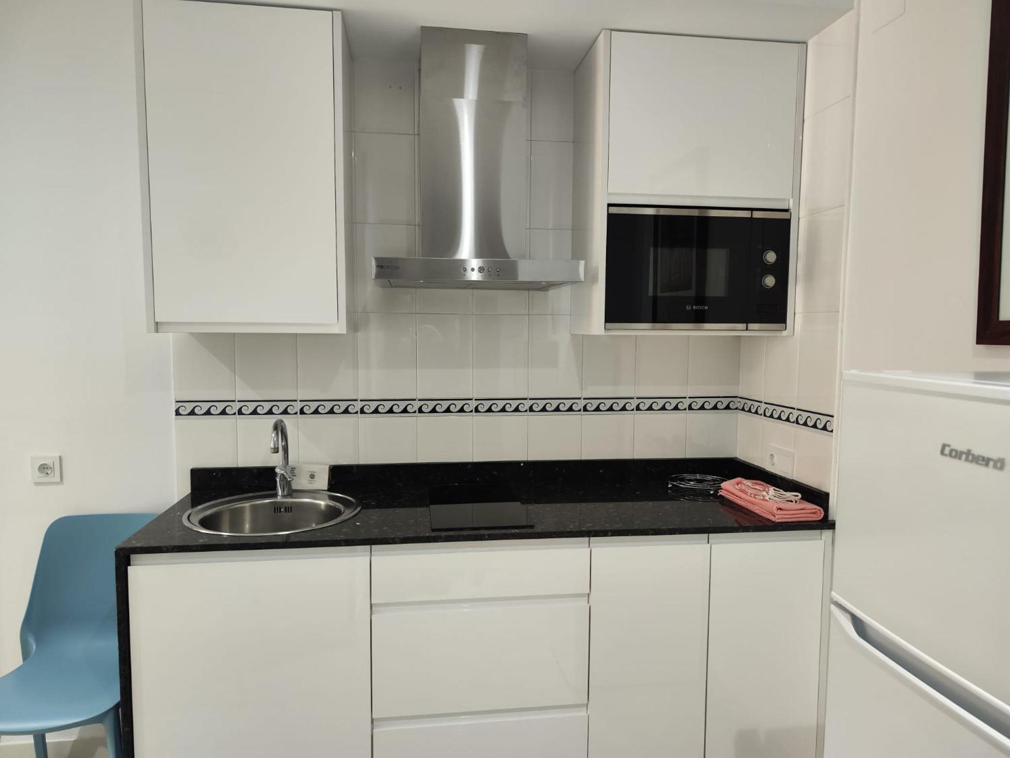 Apartamentos Leonor Carihuela Τορρεμολίνος Εξωτερικό φωτογραφία