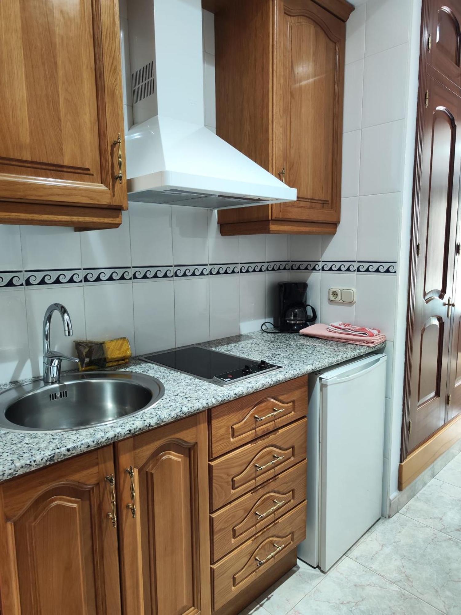 Apartamentos Leonor Carihuela Τορρεμολίνος Εξωτερικό φωτογραφία
